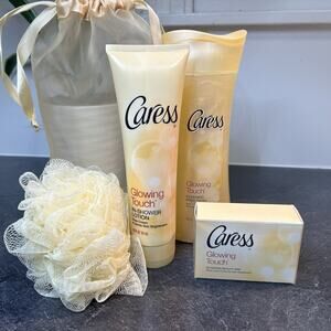 Caress GLOWING TOUCH Silkening Body Wash, In Shower Lotion, Beauty Bar &‎ Puff